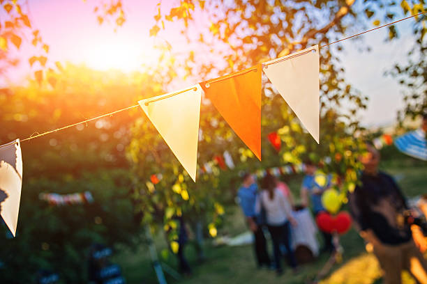 How to Organize a Community Event